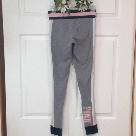 PINK Victoria's Secret Yoga Leggings - Picture 3 of 9